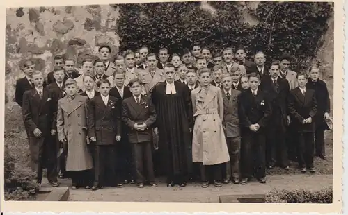 (F26052) Orig. Foto Eckernförde, Gruppenbild mit Geistlichen 1953