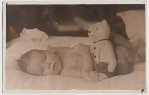 (F25987) Orig. Foto Baby Gisela Poth mit Teddybär 1929