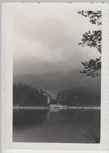 (F25645) Orig. Foto Partie am Eibsee 1936