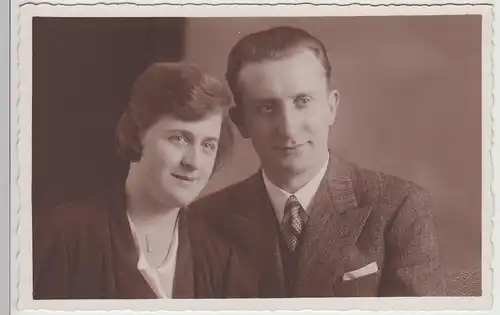 (F25603) Orig. Foto Porträt eines Paares, Gießen 1930er