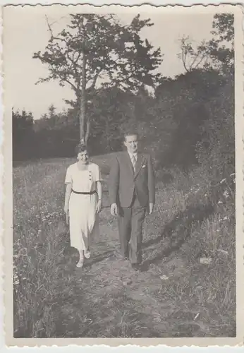 (F25479) Orig. Foto Gießen, Paar wandert a.d. Schiffenberg 1933