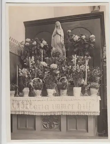 (F25405) Orig. Foto Frankfurt-Hausen, Inneres d. Kirche z. Frohnleichnam 1930