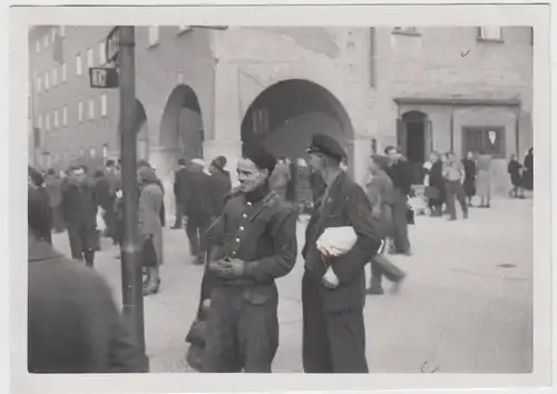 (F25274) Orig. Foto Berlin, Arbeiter a.d. Straße, Aufbau Schwerpunkt III 1953