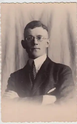 (F25172) Orig. Foto Porträt junger Mann 1925