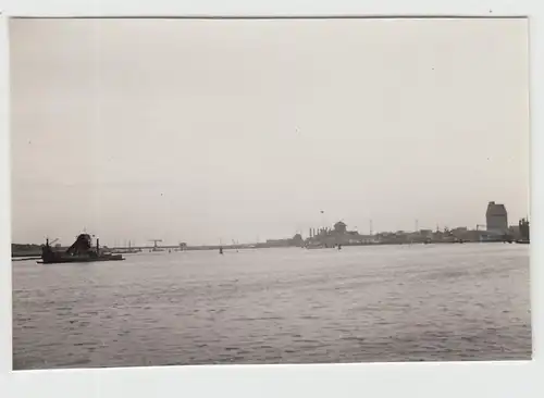 (F25131) Orig. Foto Stralsund, Blick vom Rügendamm 1938