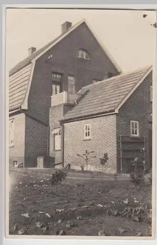 (F24845) Orig. Foto Garten an einem Backsteinhaus in Leer 1929