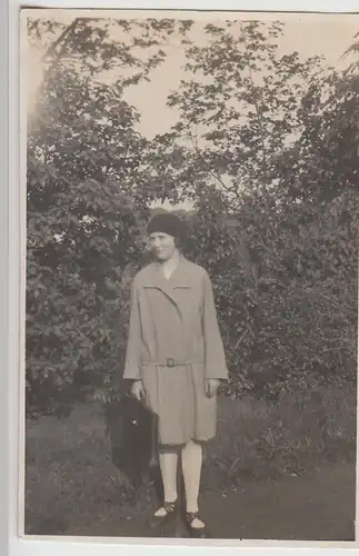 (F24842) Orig. Foto Leer, junge Frau im Garten a. Plytenberg 1929