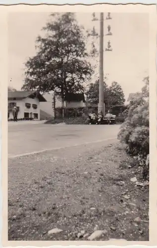 (F24652) Orig. Foto Bayrischzell, Partie am Zunftbaum 1959