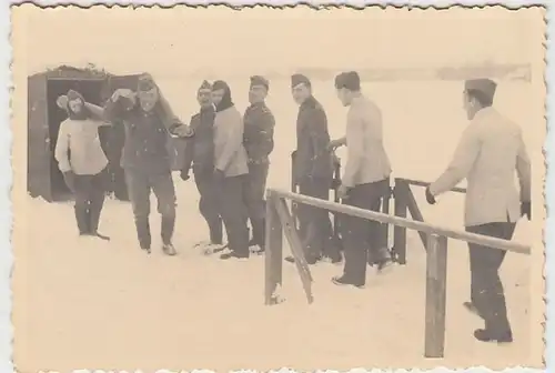 (F2447) Orig. Foto 2.WK, Soldaten im Winter, 1940er