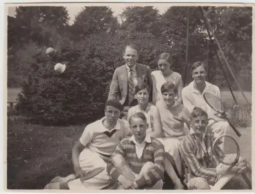 (F24112) Orig. Foto Sportler vom Bremer Turnverein im Freien, Tennisspieler 1929