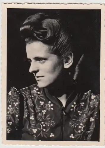 (F24059) Orig. Foto Porträt junge Frau 1930er