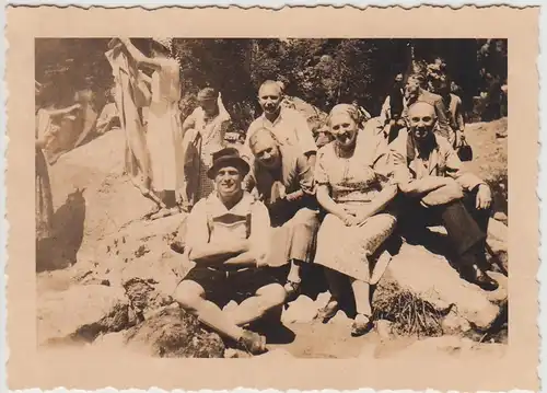 (F24030) Orig. Foto Personen in der Partnachklamm 1936