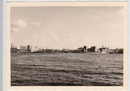 (F23975) Orig. Foto Malmö, Blick vom Schiff 1956