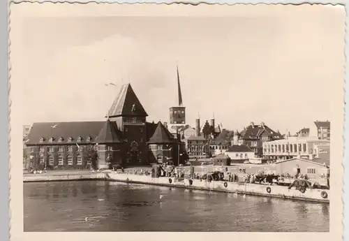 (F23957) Orig. Foto Aarhus, Hafen mit Zollhaus 1956