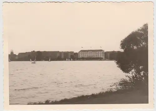(F23940) Orig. Foto Hamburg, Außenalster 1956