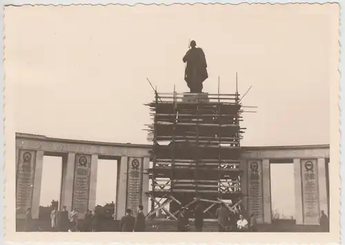 (F23915) Orig. Foto Berlin, sowjetisches Ehrenmal eingerüstet 1956