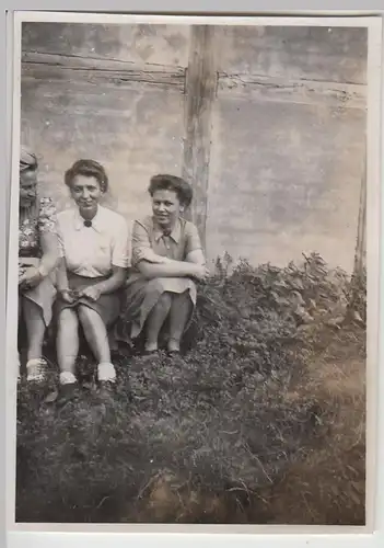 (F23866) Orig. Foto Immingerode, R.A.D.-Damen sitzen am Haus 1930er