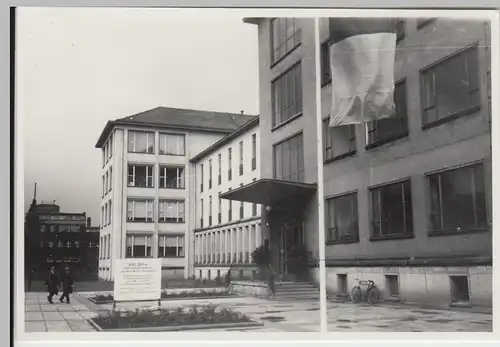 (F23784) Orig. Foto Leipzig, Neubau Physiologisches Institut 1960er