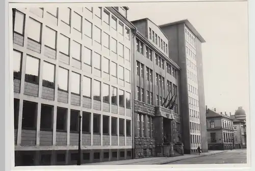(F23703) Orig. Foto Leipzig, Deutsche Blindenbücherei, Haus 5 + 7, 1960er