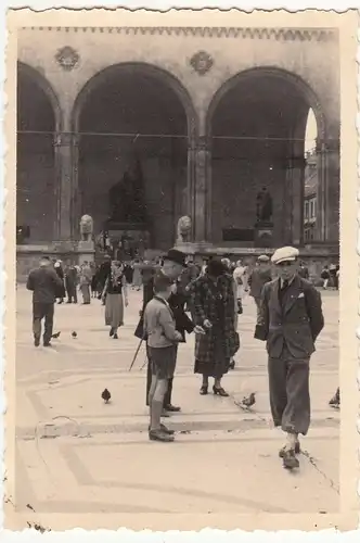 (F23548) Orig. Foto München, an der Feldherrnhalle 1938