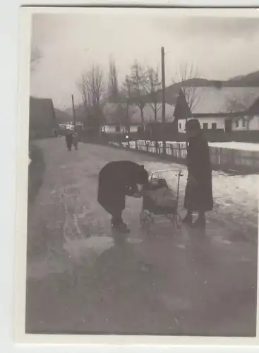 (F23184) Orig. Mini-Foto Winter in Würbenthal, Straßenpartie 1935