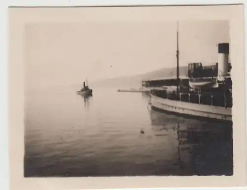 (F22911) Orig. Mini-Foto Dampfer im Hafen in o. bei Portorose, Portoro? 1932