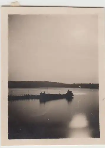 (F22839) Orig. Mini-Foto Portorose, Portoro?, Partie am Wasser bei Nacht 1932