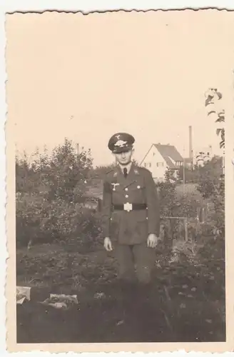(F22747) Orig. Foto junger Luftwaffe-Soldat auf Urlaub in Görlitz 1941