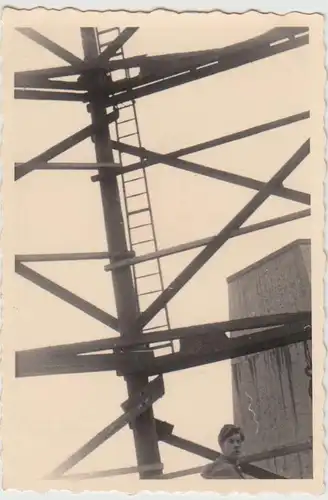 (F22432) Orig. Foto Bau eines Industrie-Turms, DDR 1950er