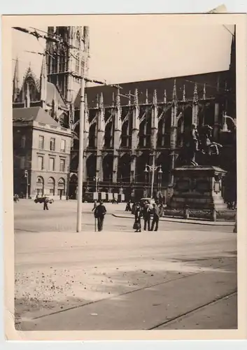 (F22215) Orig. Foto Rouen, Partie m. Kirche St-Ouen u. Denkmal 1940
