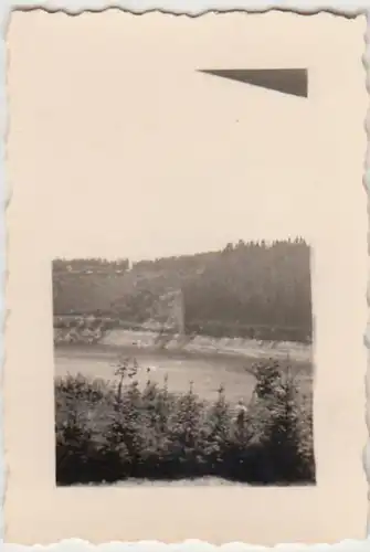 (F22179) Orig. Mini-Foto Stausee Bütgenbach 1940