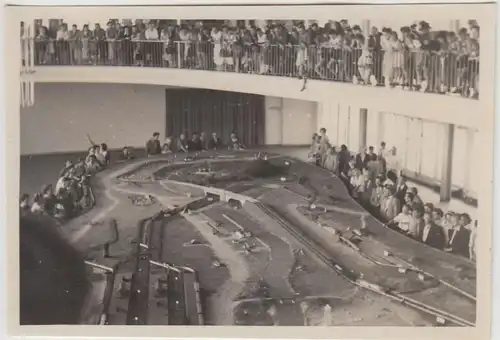 (F22046) Orig. Foto große Modellbahn, Modellbahnausstellung 1950er