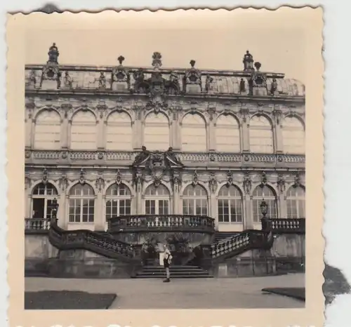 (F22003) Orig. Foto Dresden, Deutscher Pavillon, Zwinger 1952