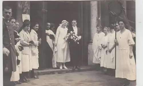 (F21804) Orig. Foto Hochzeit in Bremen 1925, Brautpaar am Gebäude