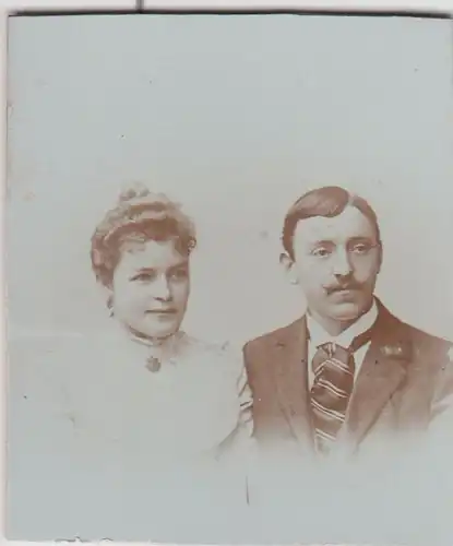 (F21770) Orig. Foto Porträt eines Paares a. Pappe 1910er