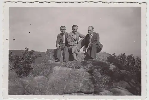 (F21660) Orig. Foto Männer auf der Roßtrappe, Harz 1936