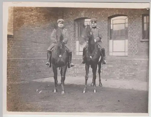 (F21147) Orig. Foto deutsche Soldaten hoch zu Pferd 1910er
