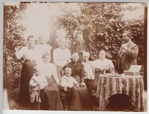 (F21086) Orig. Foto Gruppenbild im Garten 1910er