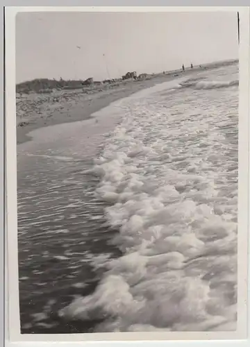 (F21034) Orig. Foto Dierhagen, Wellengang am Strand 1937