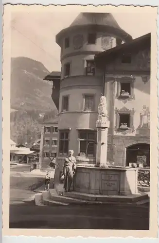 (F20905) Orig. Foto Berchtesgaden, Brunnen am Marktplatz 1956