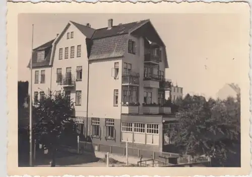 (F20650) Orig. Foto Cuxhaven, großes Haus, Wohnhaus o. Hotel, 1930er