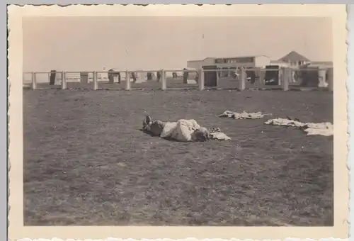 (F20648) Orig. Foto Cuxhaven, abgegrenzter Bereich am Strand 1930er