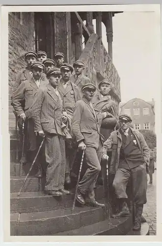 (F20446) Orig. Foto Goslar, Schüler aus Diepholz am Rathaus 1930