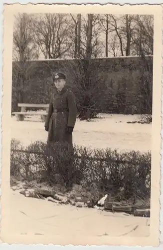 (F20204) Orig. Foto deutscher Soldat Werner im Freien im Winter, Leipzig 1941