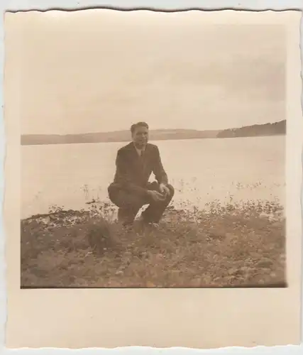 (F20008) Orig. Foto junger Mann am Möhnestausee 1954