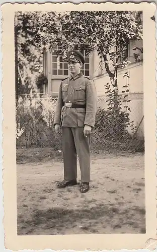 (F19875) Orig. Foto deutscher Soldat Alfred im Freien 1930er