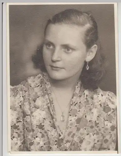 (F19755) Orig. Foto Porträt junge Frau Elfriede, Nürnberg 1940