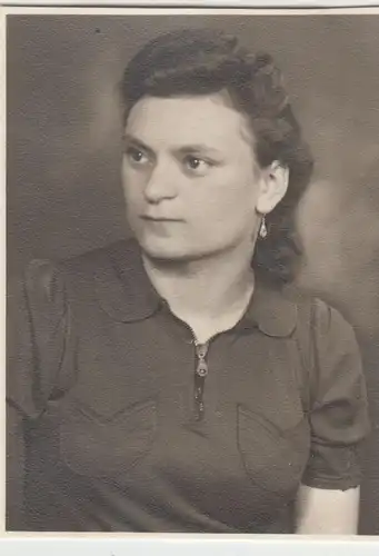 (F19754) Orig. Foto Porträt junge Frau, Nürnberg 1940