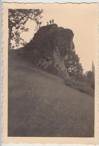 (F19682) Orig. Foto Wanderung nach Egloffstein 1938, auf dem Felsen