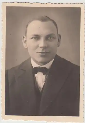 (F19648) Orig. Foto Porträt junger Mann Karl Soldner a. Nürnberg 1930er